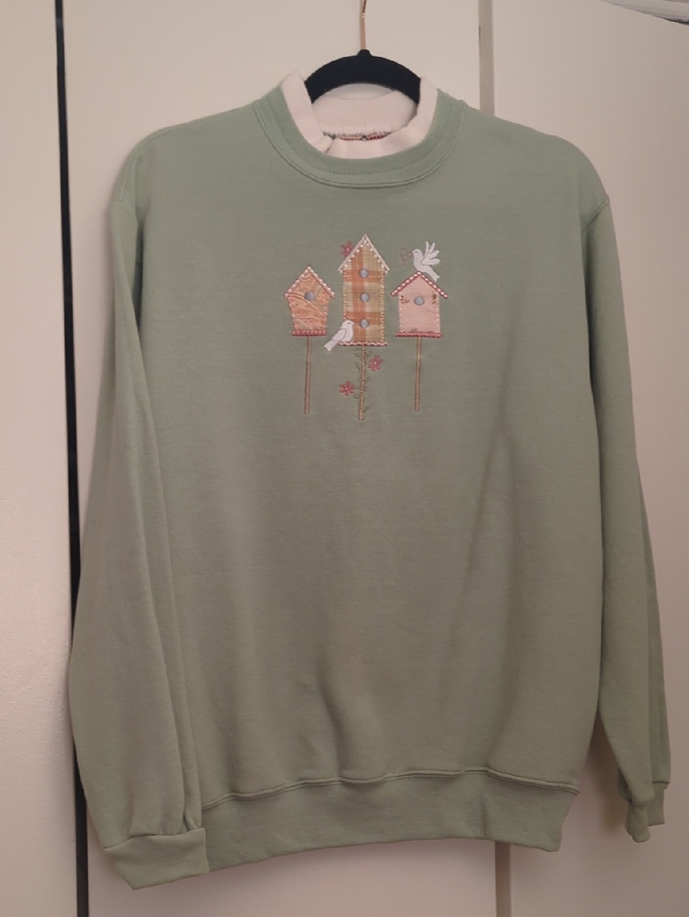 Top Stitch Womens Grandmacore Embroidered Crewneck Cottagecore Sweatshirt Medium